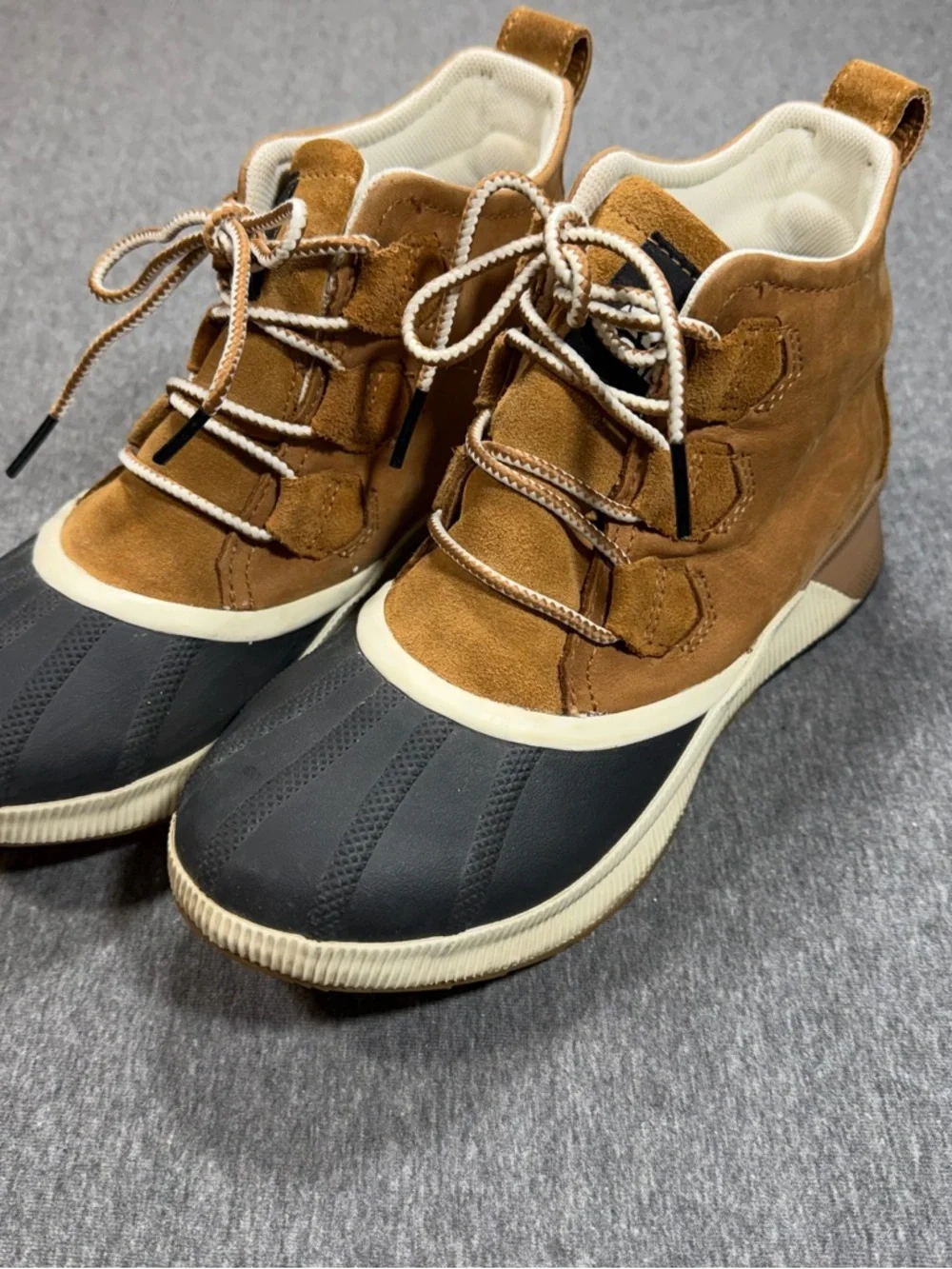 Sorel Women’s Out N About III Classic Waterproof Boots Sz 7 NL4431-243 - Picture 1 of 10